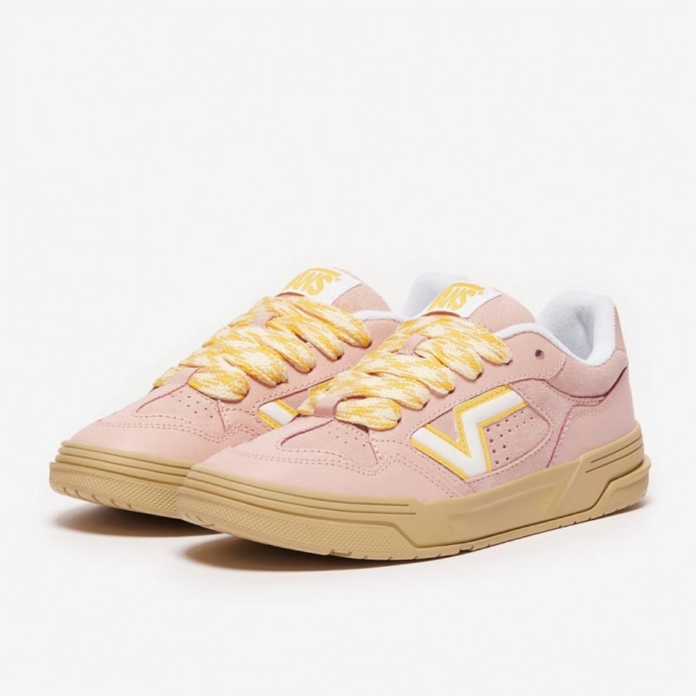 Banana Cream Thick Laced Vans